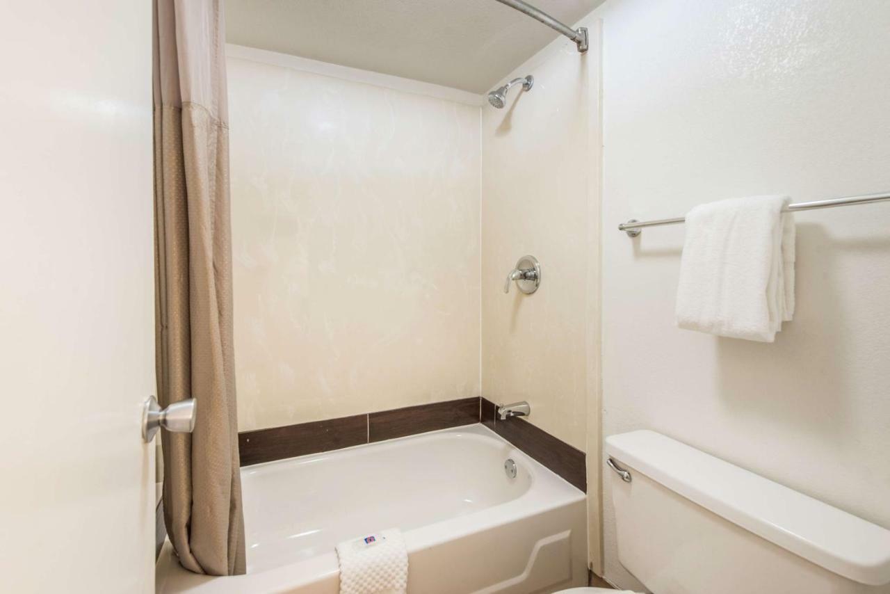 Motel 6-Columbus, Oh - Worthington Luaran gambar